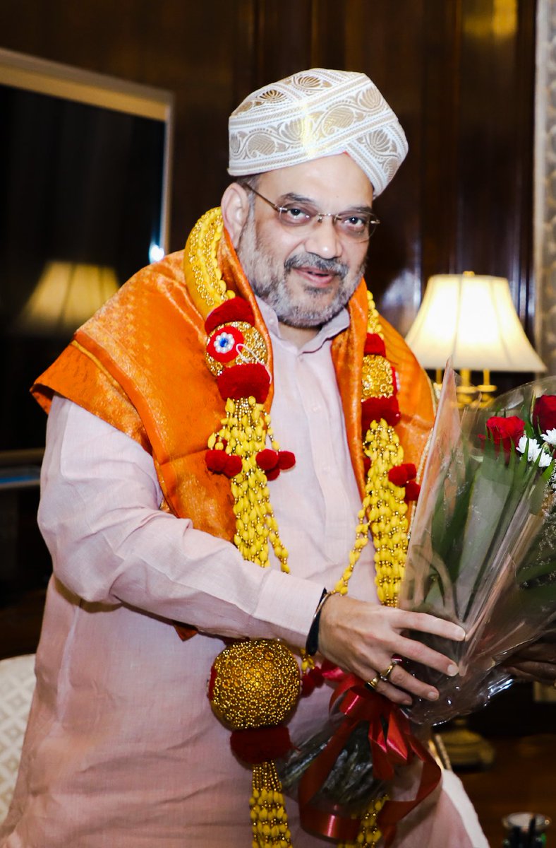 Pradeep_Mahaur's tweet photo. Wishing you a very happy birthday, @AmitShah Ji, boss you are the person who transformed right wing politics, every nationalist has their hopes and good wishes for you. 
#HBDayAmitShah https://t.co/GotjG1XhnA