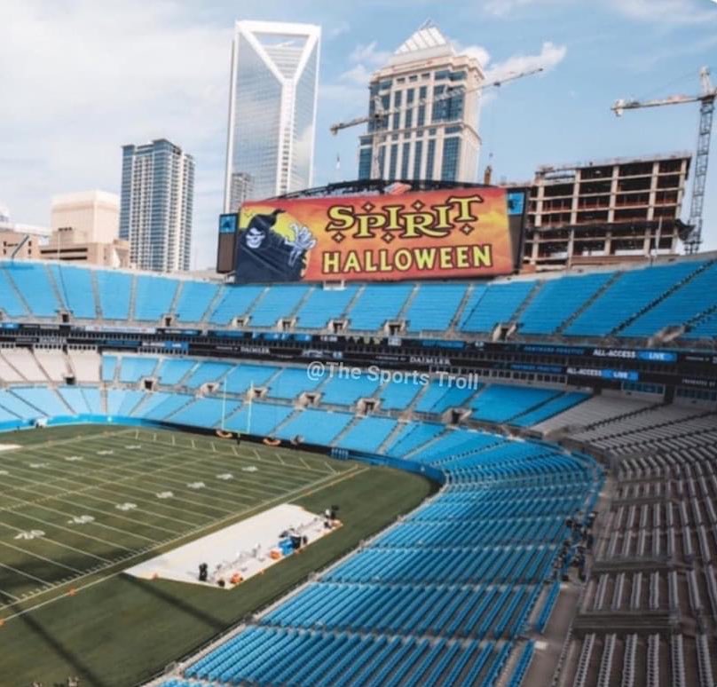 TotalProSports's tweet photo. Carolina Panthers right now: https://t.co/473gKAd5eT