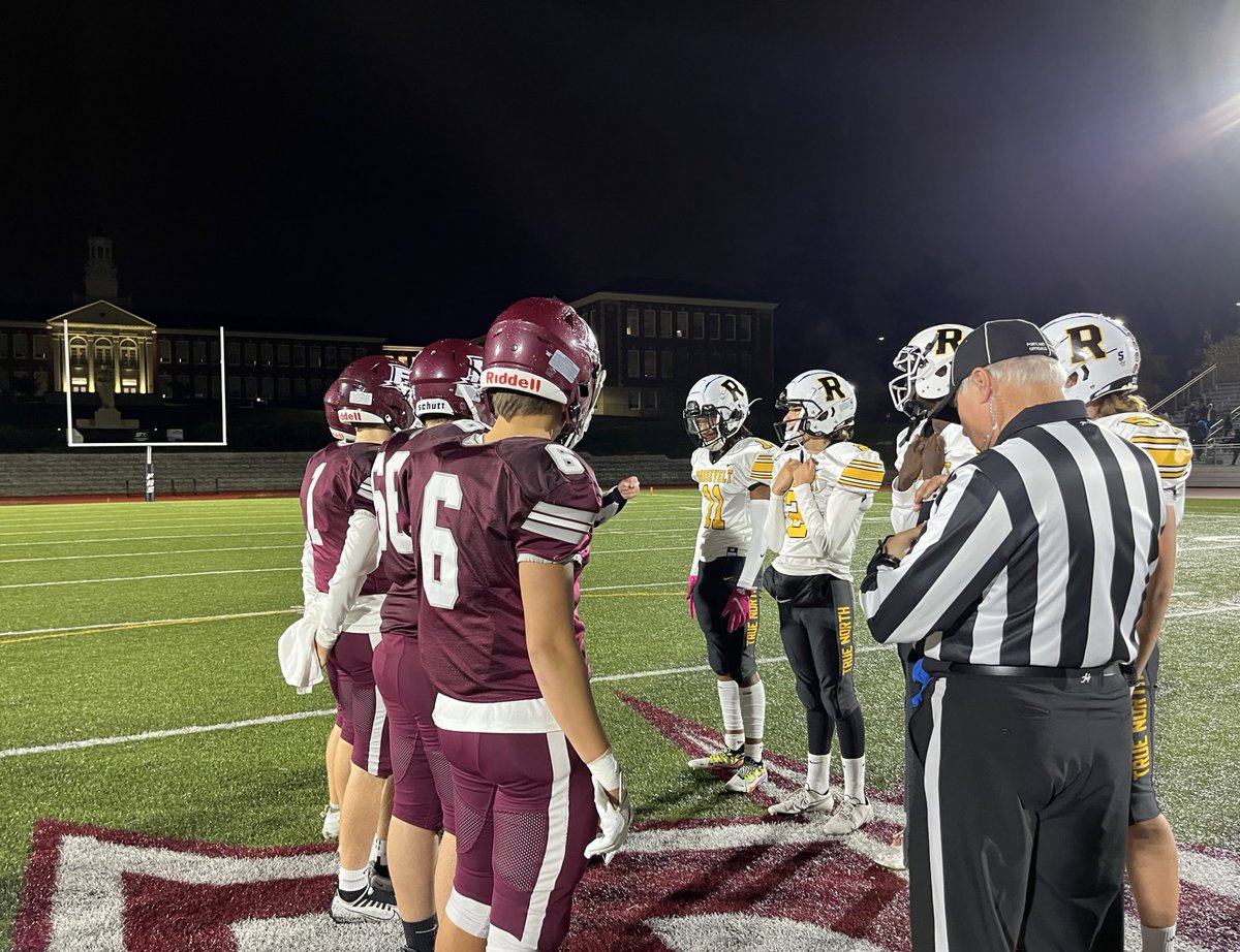Now it’s fall <a href="/FranklinFBpdx/">Franklin HS Football⚡️</a> vs. <a href="/RidersFBPDX/">Roosevelt Riders Football</a> <a href="/fridaylights/">#FOX12FNL</a>