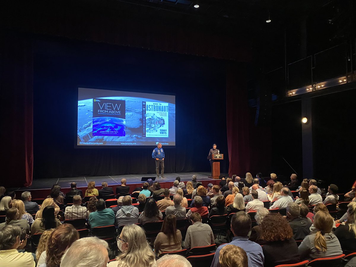 PMurray17's tweet photo. @AstroTerry @KravisCenter Terry, I just saw you live! Amazing perspective- look forward to listening to your podcast. https://t.co/YElj2MKn8E