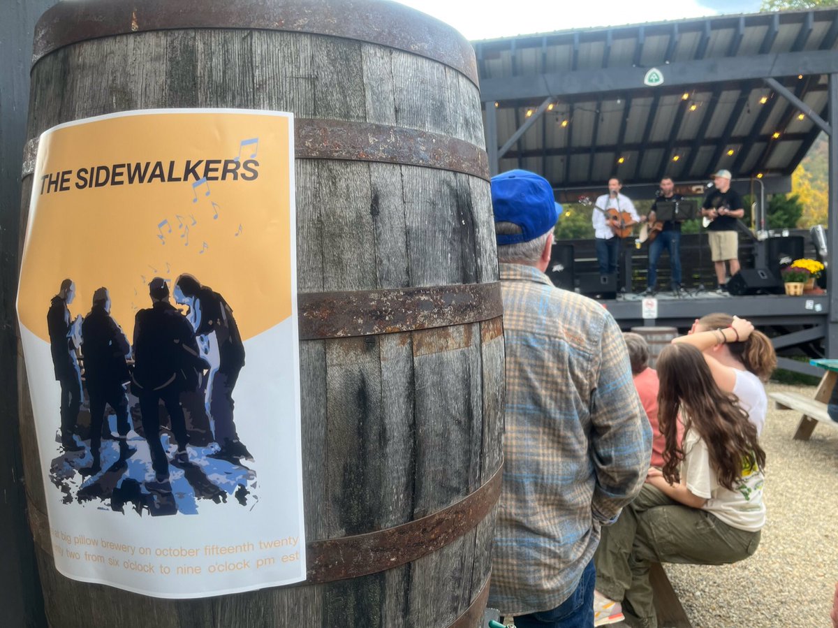 Here are a few pics from a secret gig we played last weekend <a href="/BigPillowBrew/">Big Pillow Brewing</a> in #HotSprings North Carolina -we had such a blast 🎸🇺🇸👽