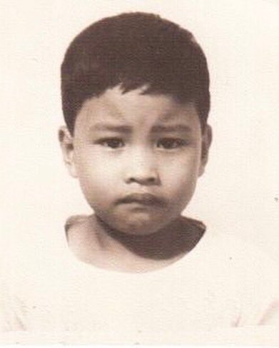 jiibon28's tweet photo. I’m not cryin’. Char. Missing childhood memories.
.
.
.
.
.
*swipe left to see Kinder 1 ID picture
.
.
.
.
#Childhood #Memories #Kinder1
#pinoyigers #pinoy #selfie #instapinoy #travellingpinoy #pinoyme #pinoytravel #travel #adventure #igph #asianboy #pinoyako #pinoyakogram https://t.co/Bj2ILuzYzv