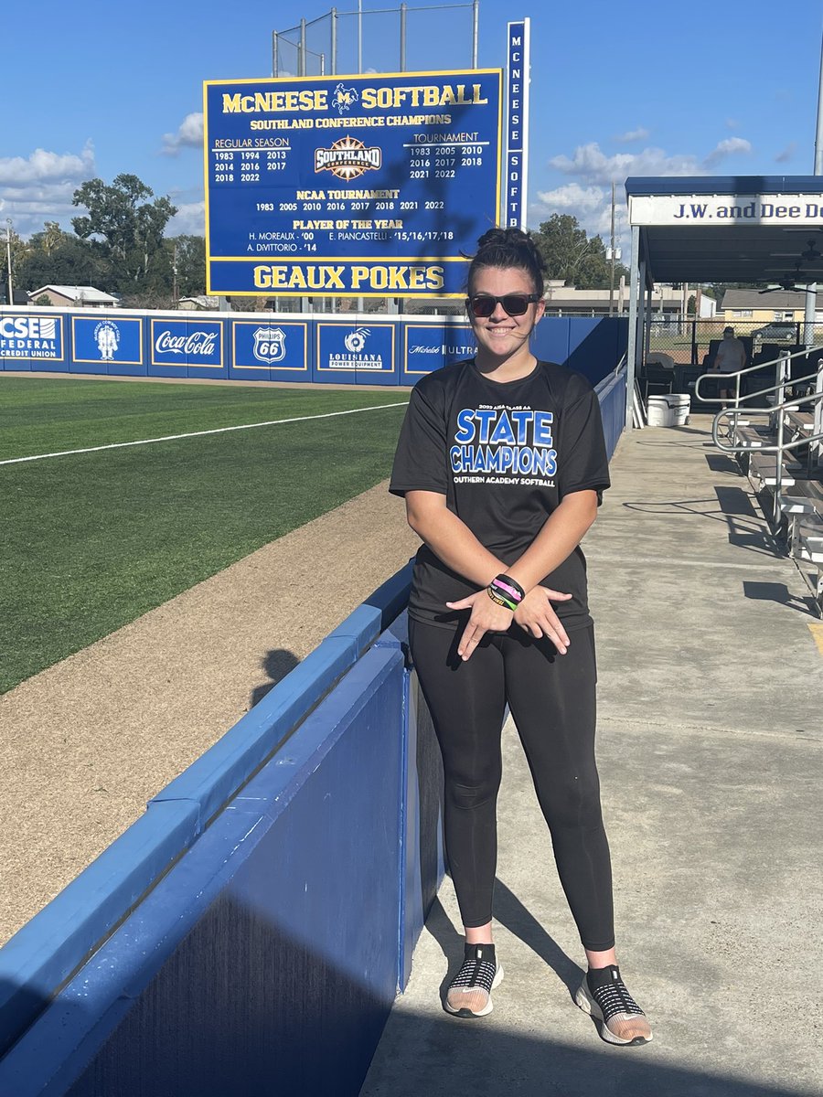 Happy to announce I have received a offer to play at the Division 1 level. Thanks to McNeese State University and the amazing coaching staff <a href="/LandreneauJames/">james Landreneau</a> @ShellieLandry <a href="/ShelbiSunseri/">✞ Shelbi  ✞</a> <a href="/McNeeseSoftball/">McNeese Softball</a> !! <a href="/fosterfastpitch/">F O S T E R F A S T P I T C H</a>