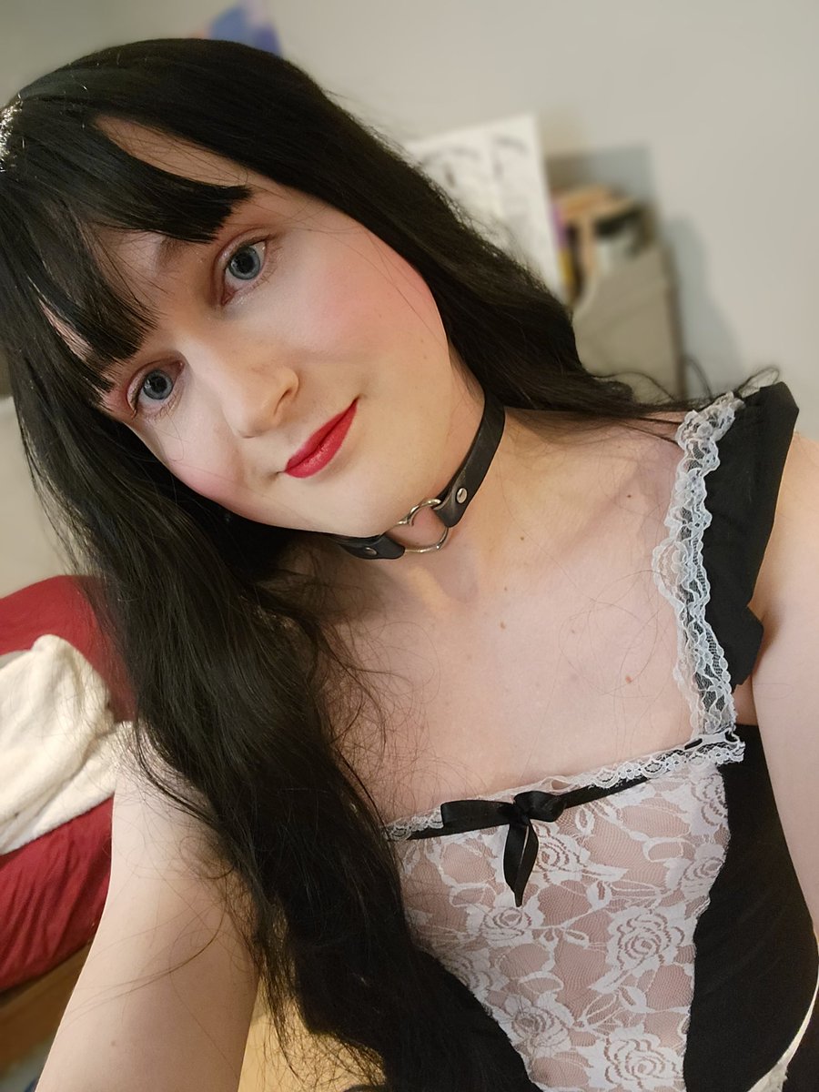 MareeReedley's tweet photo. In need of Halloween costume ideas, please help, thanks https://t.co/ukUDph6Myz