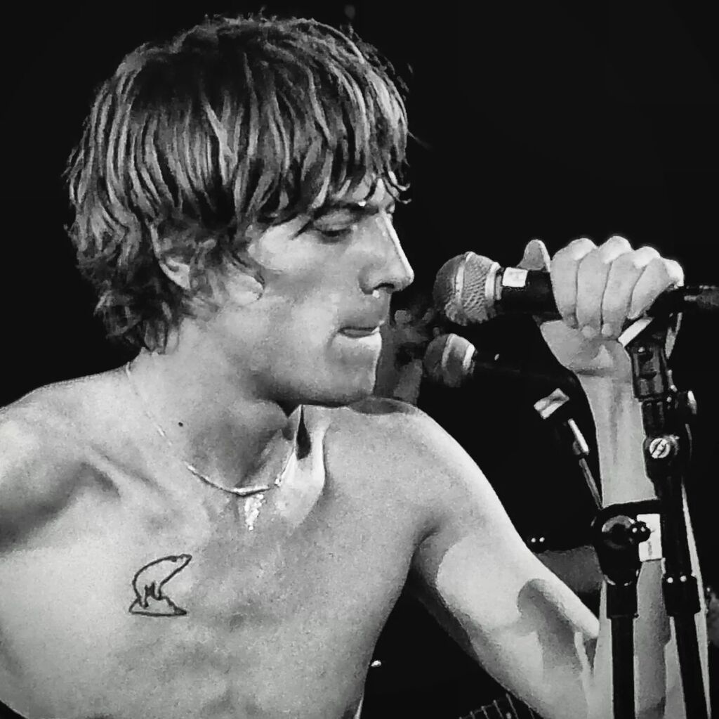 Deadletter at Left of the dial
.
.
.
#Lotd #Rotterdam