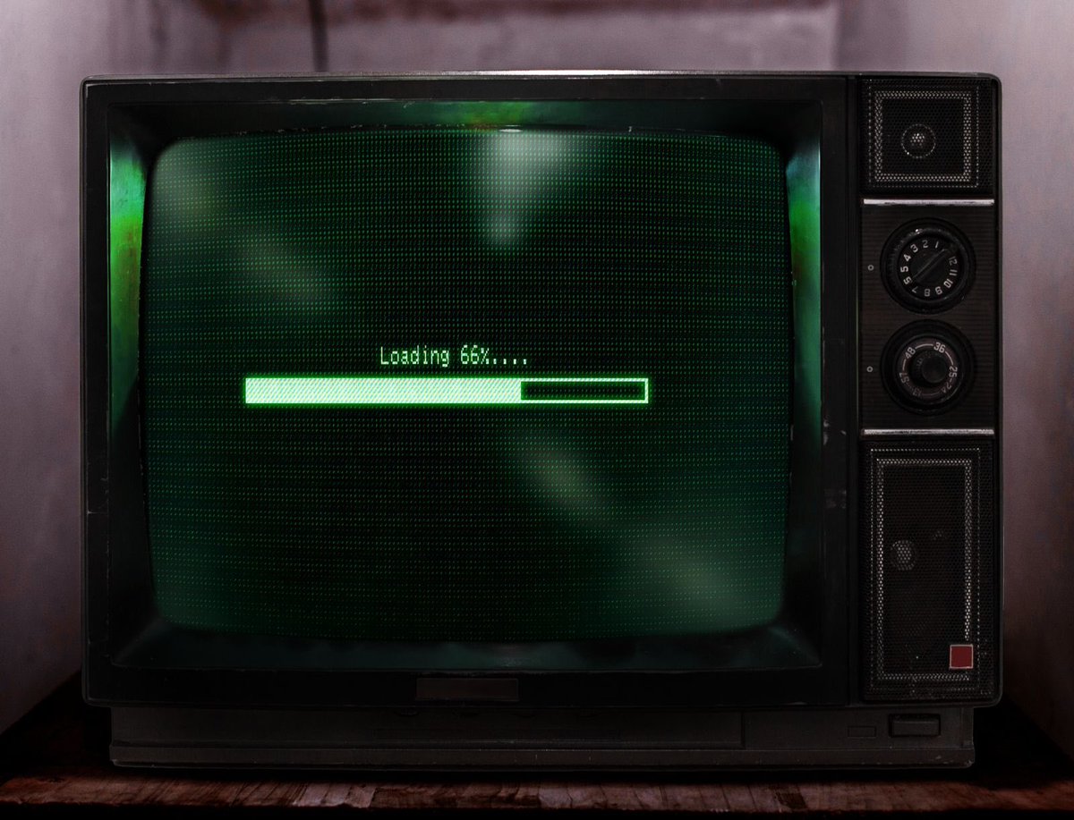 ProjectAbyssNFT's tweet image. &amp;lt;The Abyss is giving&amp;gt;

Few of you will be CHOSEN to receive an asset with extremely rare odds… 

These LEGENDARIES are forged from the mighty powerhouse of WHIRLPOOL!

Stay tuned more will be revealed…