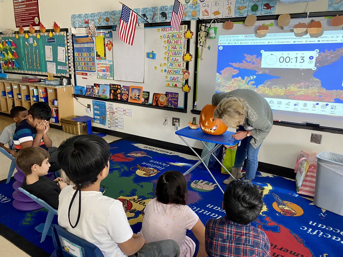 Jessie Leyden tweet media