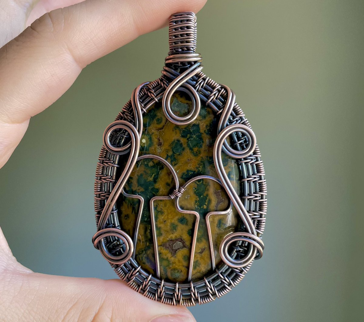 One of my favorite pendants I’ve ever made 🍄🧡