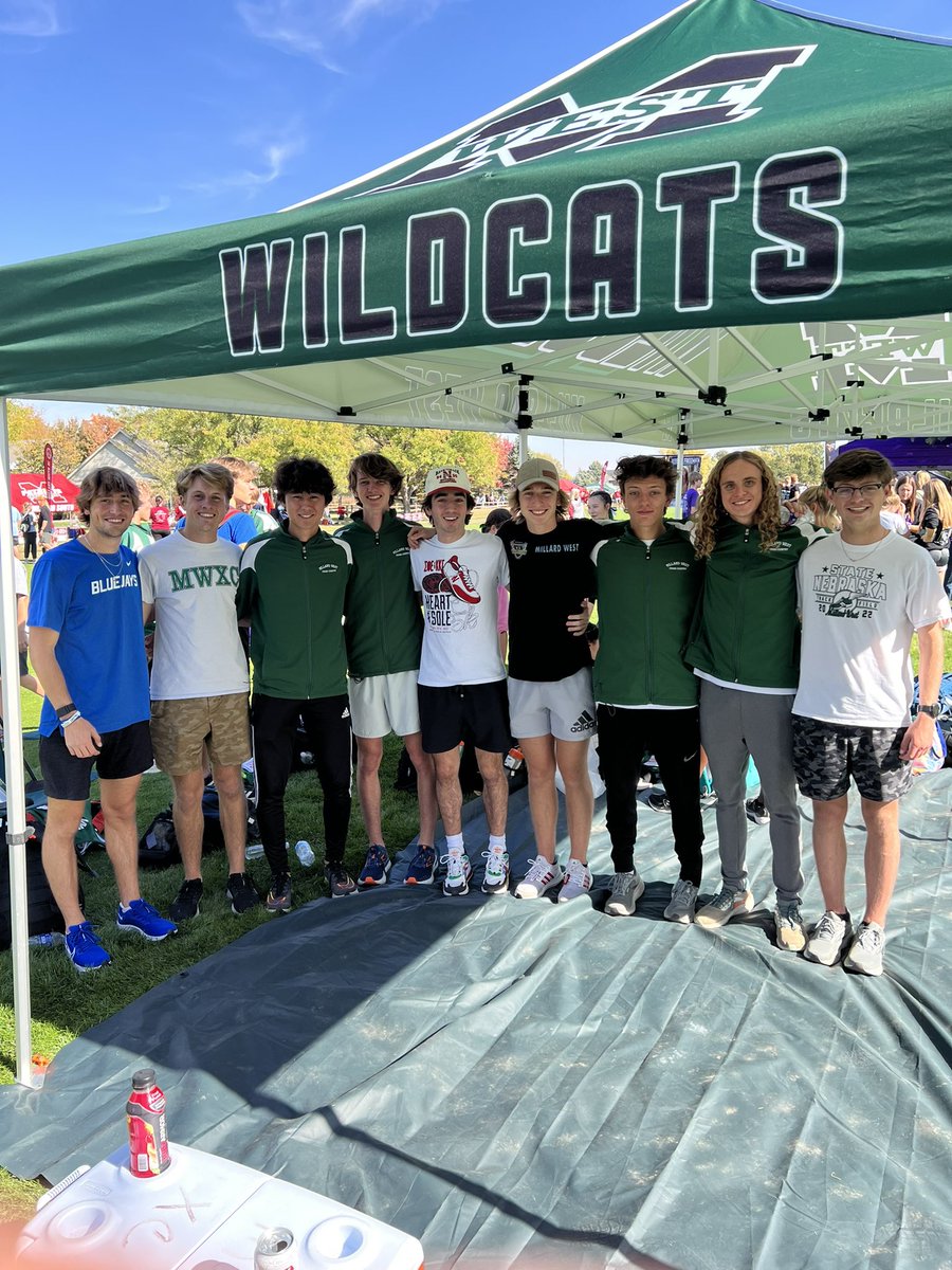 XC alum supporting the team today in Kearney! Once a Wildcat always a Wildcat…#brothersrunning @MWestXC @MWHSactivities