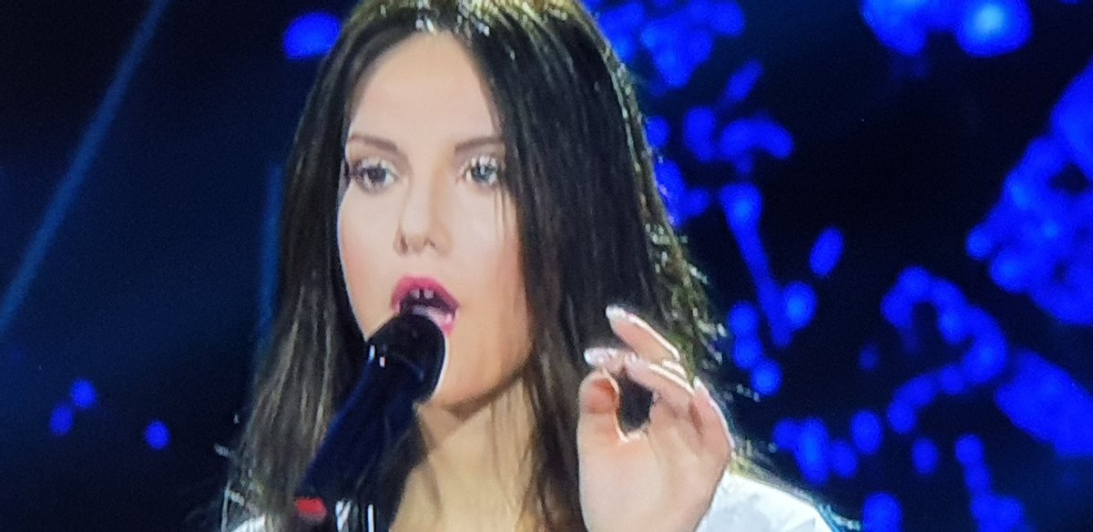 silviafon69's tweet photo. Grande Rosalinda!! Troppo felice x te!! Finalmente hanno riconosciuto il tuo talento!!!@taleequaleshow #TaleQualeShow @14Cannavo #Zengavo https://t.co/e8QfbDHLvu