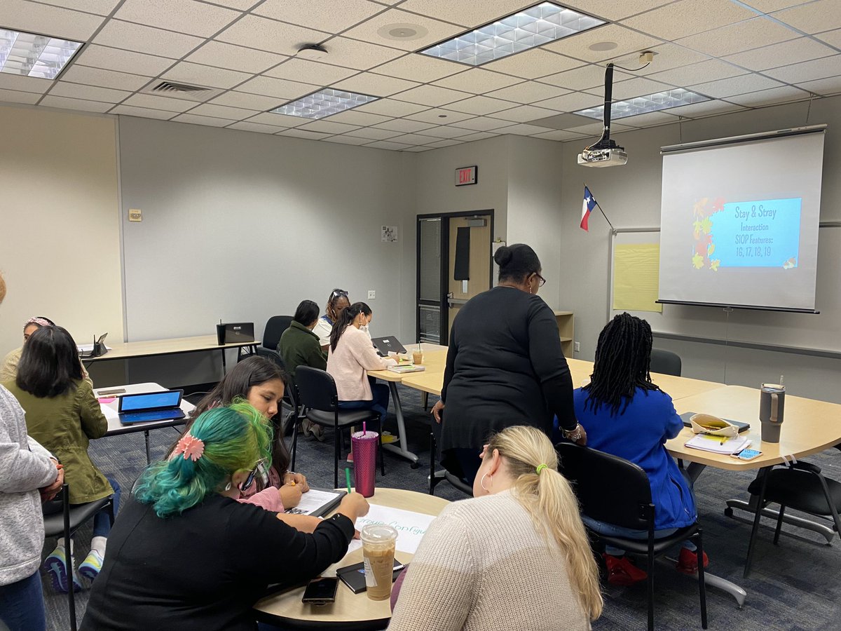 BaileyAlief's tweet photo. This weeks ESL PLC our teachers worked together to become SIOP experts with student Interaction. @jbarcaz @ExplorersCol 🤩#stayandstray https://t.co/CEEiREIqgh