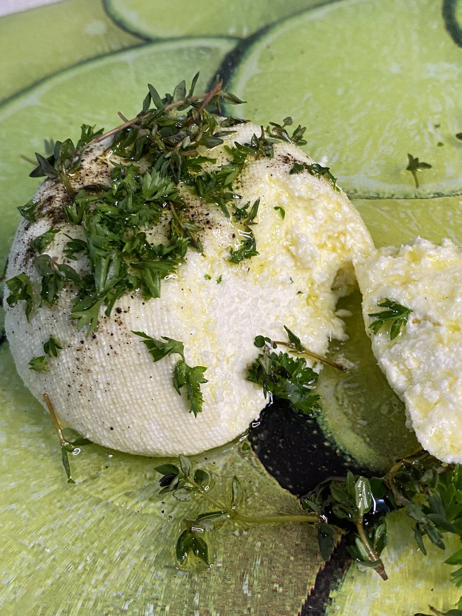 Receitinha de ricota caseira, o que acham ?! 🤔