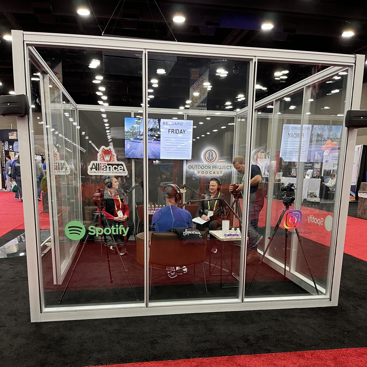 HardscapeNA tweet media