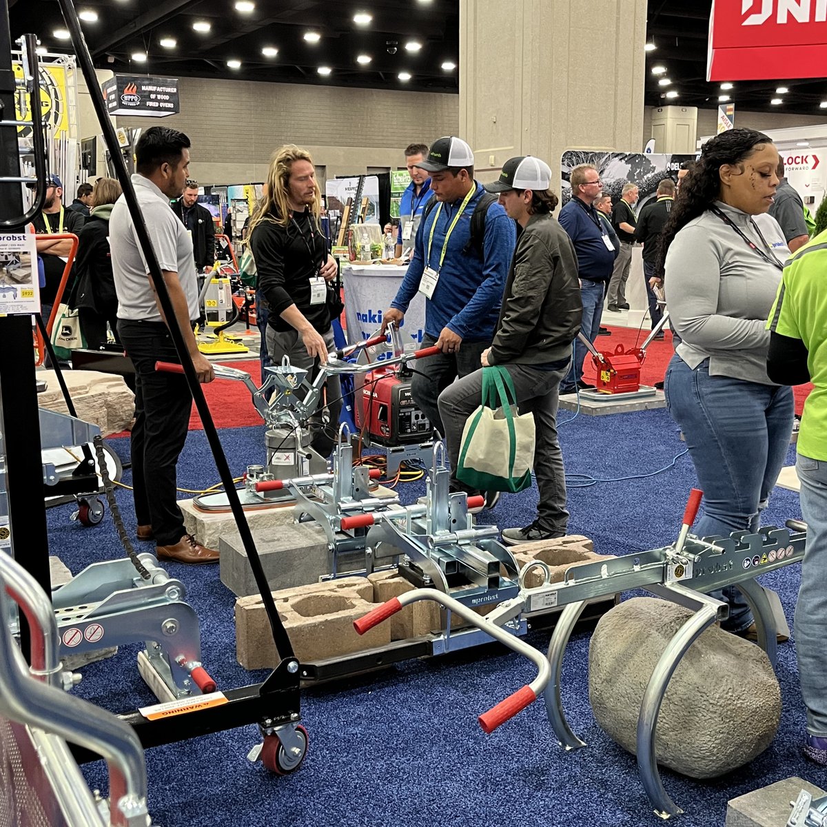 HardscapeNA tweet media