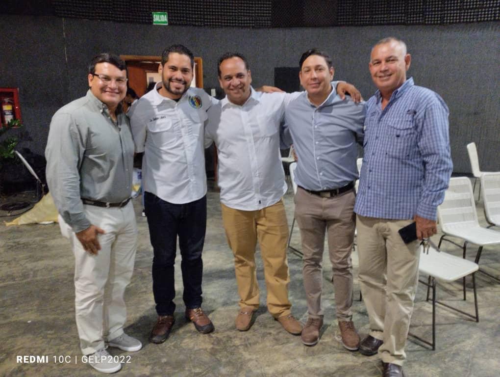 jesusricoad's tweet photo. #Coro|• Lucha, perseverancia, dedicación y formación. 

Encuentro de Formación Política de @ADemocratica estado #Falcón. En el marco del Centenario de Ex Presidente Carlos Andrés Pérez. 

@hramosallup 
@prospericarlos 
@sirit_eliezer 
@francolustay 
@GoyoGraterol 

#Venezuela. https://t.co/QEYVK5Wrid