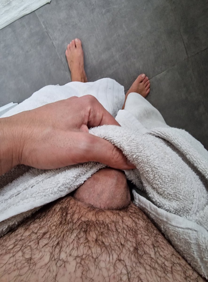 Feetfans12's tweet photo. FREE FREE FREE💎
Follw my Onlyfans free page 
https://t.co/T92ddQKb8D

@RtFindom15  @Prince__EVille
@lovelickcumfeet @VinceF74823992 @josegonzatk
@guysfeetlover92  @myfootaddiction @Rafaellemos2018 @SalopSoumise @cho7addict @AlphaKingsRT
@GdlSuper @bisexcasmx @Imi8324 @cho7addict https://t.co/b7wqZw0hWH