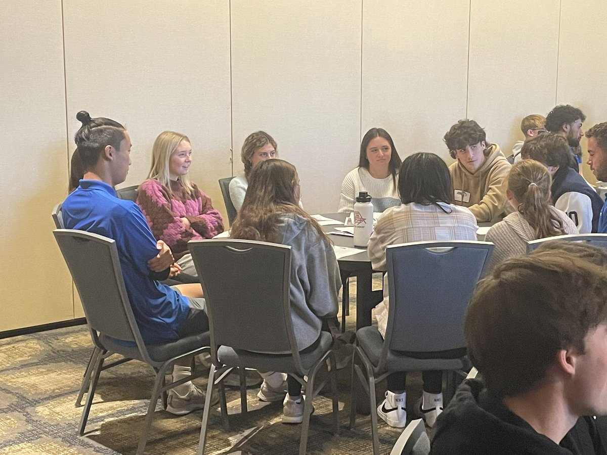 Great day at the MIAA Educational Athletics Summit with our HHS Student Ambassadors - Jack, Maura, Steph, and Emma! Great job Brian and Libby presenting with the MIAA Student Advisory Committee and facilitating some great conversations! @MIAA033 #CourageousLeadership