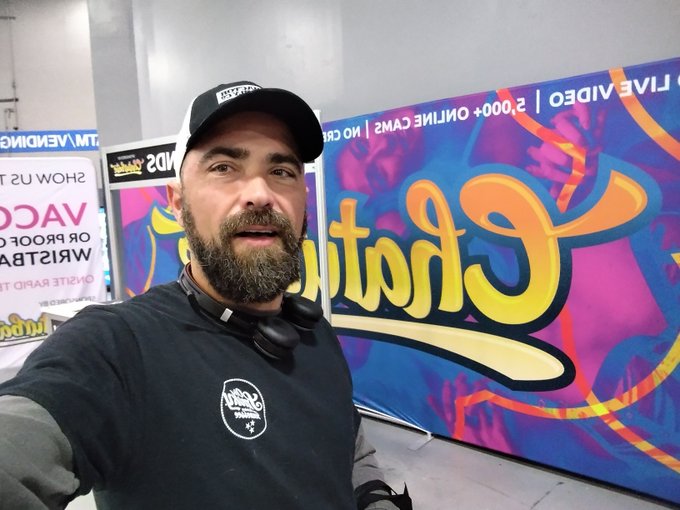 Watch hardworkertn's leaked NSFW photo on TwXstars