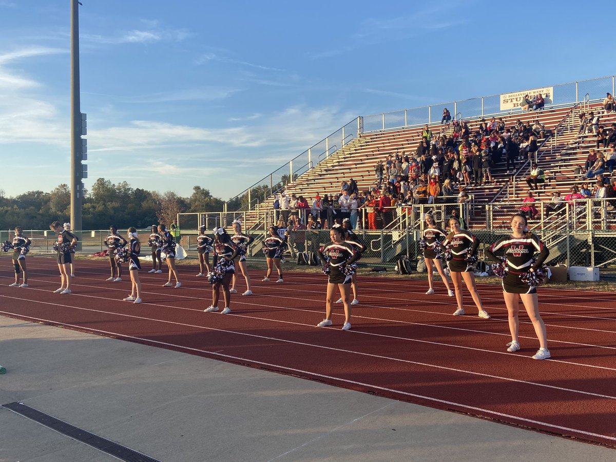 A big shoutout to <a href="/BWFootballCheer/">Lisa Quandt</a>. They have showed up and brought the energy every week this year. Thank you!!!!