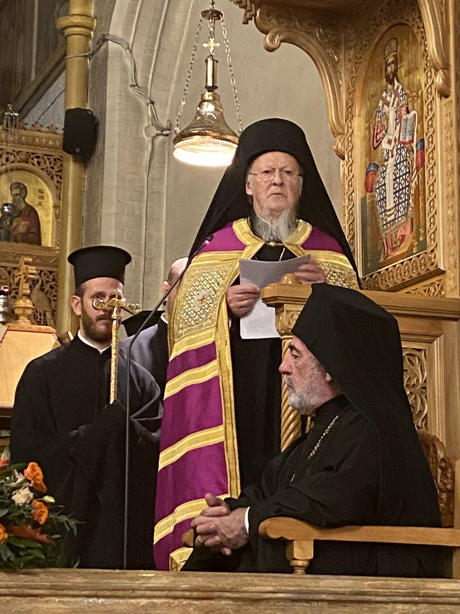 BishopSouthwark's tweet photo. A great honour to worship and dine with HAH Patriarch Bartholomew at St Nectarios, formerly St Bartholomew Battersea @SouthwarkCofE on the first day of his pastoral visit to mark #ArchdioceseofThyateiraandGB100 @OdoxLDN @bishopoffulham @prjk99 @churchofengland #TrinityinUnity https://t.co/yMlPv5tWYR