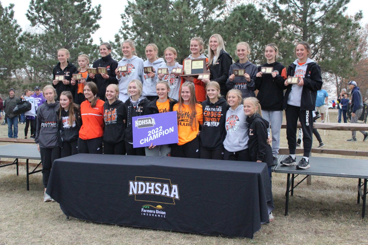 2022 NDHSAA Class B Girls Cross Country Team State Champions: Rugby Panthers  #NDHSAA #NDpreps