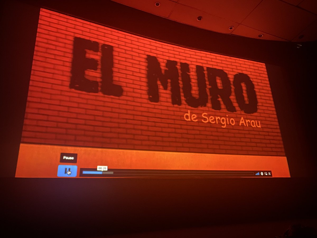 RevueltasDgo's tweet photo. Sergio Arau, músico y cineasta, visitó la #Cineteca Municipal de #Durango para hacer una interesante concatenación entre la #Música y el #Cine Hay que encontrar las relaciones entre las manifestaciones artísticas y, para ello, también #VamosAlRevueltas @EVillegasV https://t.co/0LzxjGBAeW