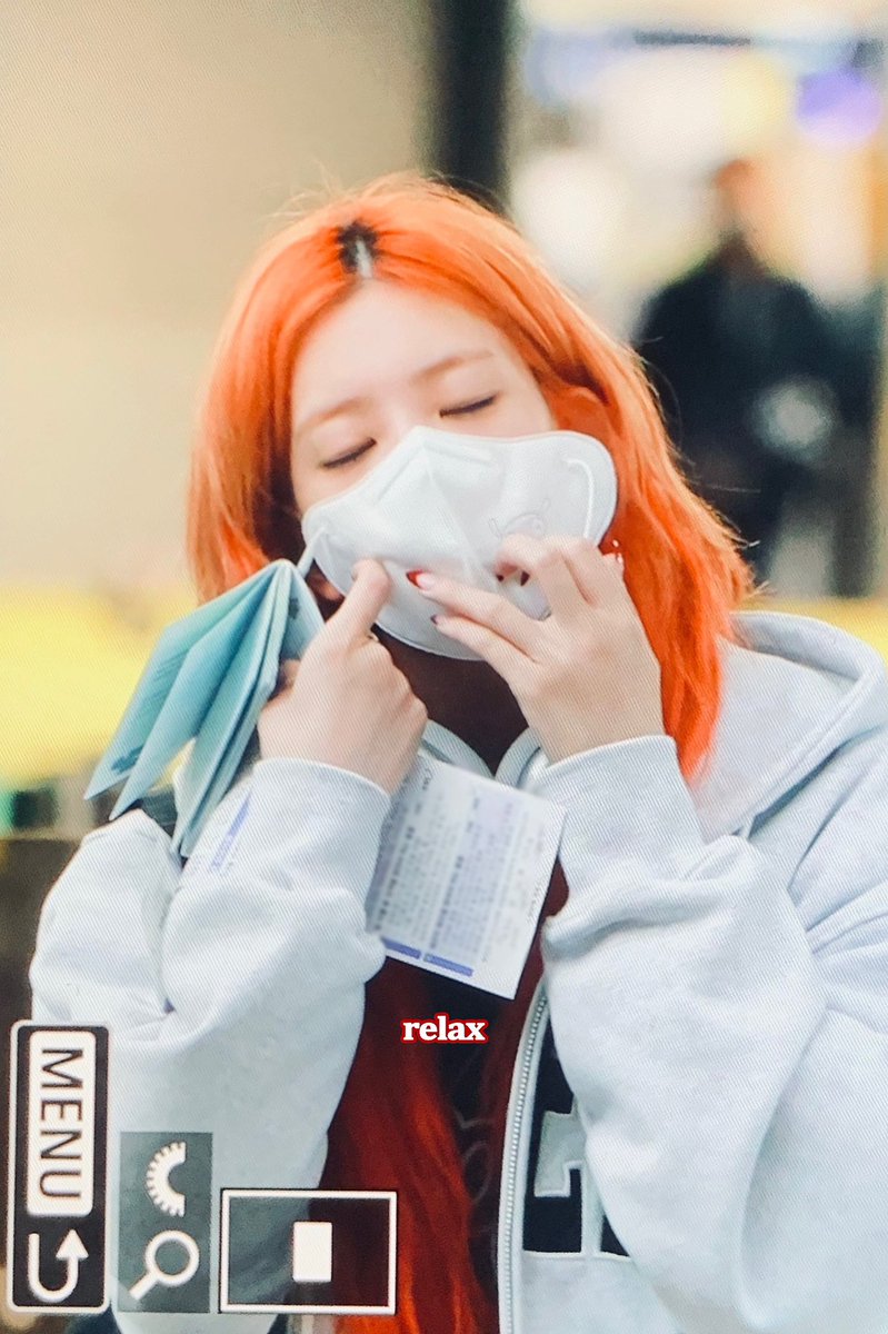 relax_0210's tweet photo. 221022 #이달의소녀 #김립 #LOONA #KIMLIP https://t.co/x4VmC1QEw0