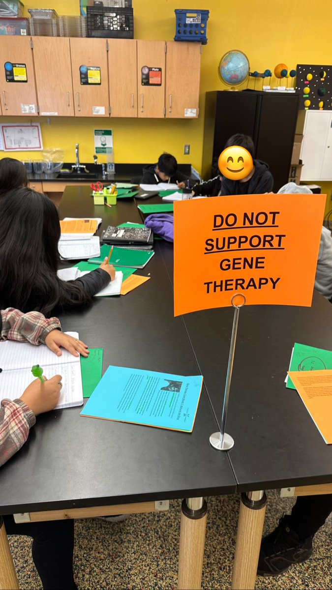 mrsalichin's tweet photo. Today students in my science classes gathered evidence to support their ethical standpoint on gene therapy! Students collaborated with their peers to prepare for the debate on the topic next class! @PaulRobesonNBPS @Mrs_Mongelli #AllInForNB https://t.co/eOEIxpo1Xf