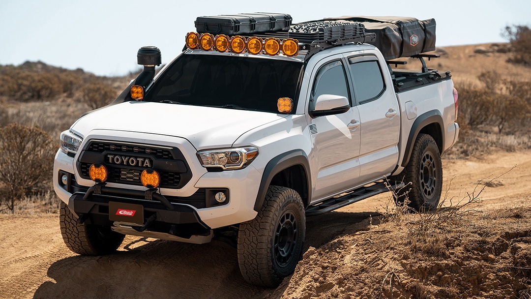 CARiD_com's tweet photo. There’s nowhere you can’t explore with Toyota Tacoma. 🥇
#caridtrucks #ModifiedTrucks #blackrhinowheels #blackrhino #customwheels #truckwheels #wheelscustom #ToyotaTacoma #toyota #tacoma #offroad #overland #letsgoplaces #4runner #yota https://t.co/QA8AhKkwvn
