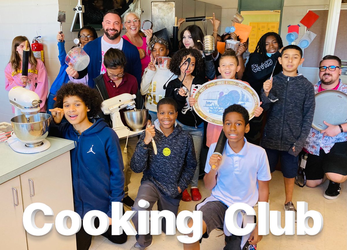 What a fun 1st club day. It’s going down in cooking club! I can’t wait for the next meet up. Thank you Ms. Morgan for planning our interest clubs program. #belonging #studentvoice @PrincipalJahn <a href="/HCPSMonroe/">Monroe Middle School</a> @HCPS_SEL <a href="/SDHCMagnet/">HCPS Magnet Schools and Programs</a>