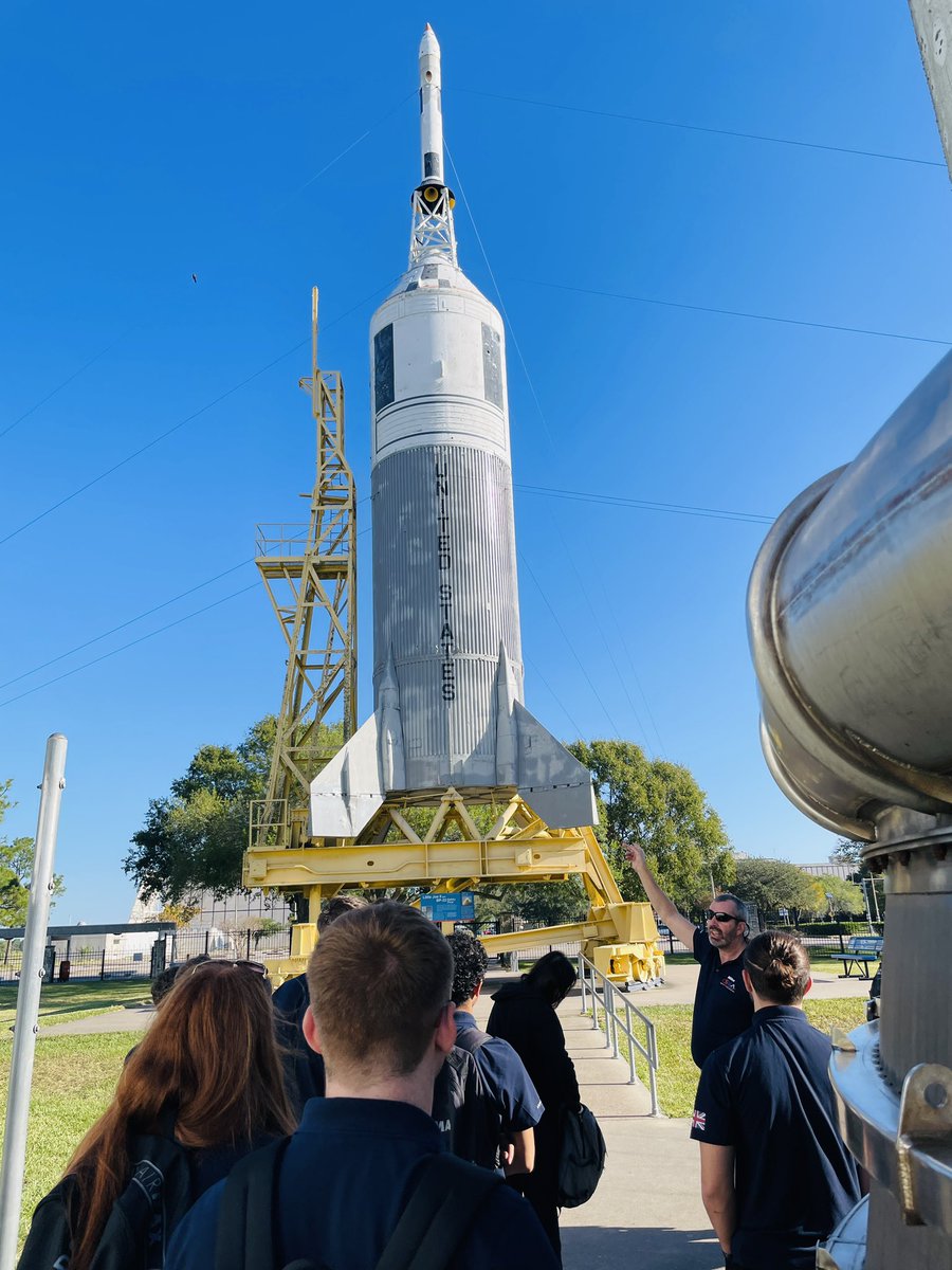 nasatrip2022's tweet photo. Visit to the rocket 🚀 park @SpaceCenterHou today. To see the famous Saturn V Amazing! @SpaceEdAdvent @AspirationsAT @WykhamPark @bacsixthform @futuresbanbury https://t.co/XslLE98LY7