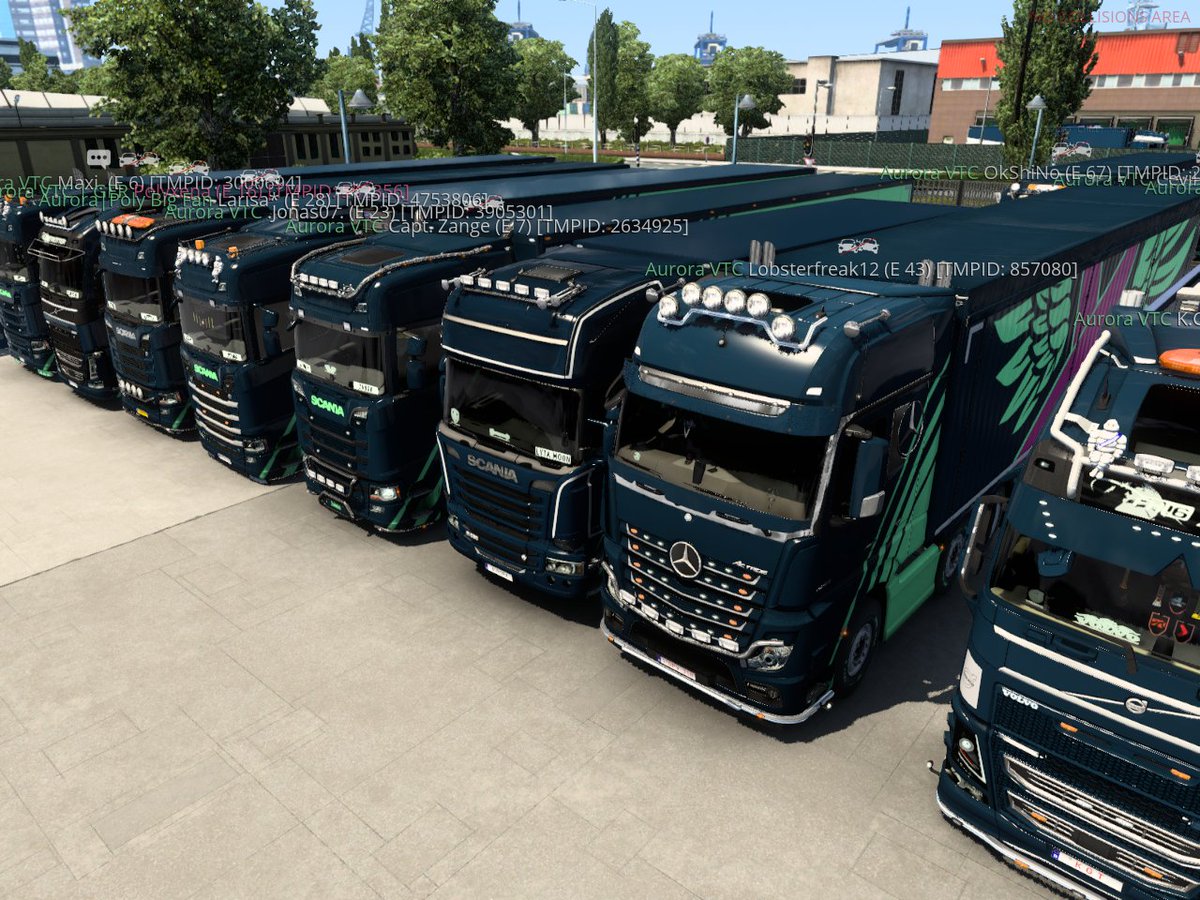 lyta_moon's tweet photo. #TruckersMP Well, the first convoy went rather rough for me, but I really enjoyed it, can't wait for the next one! Thank you @AuroraVTC <3 https://t.co/EDTqR6YF2K