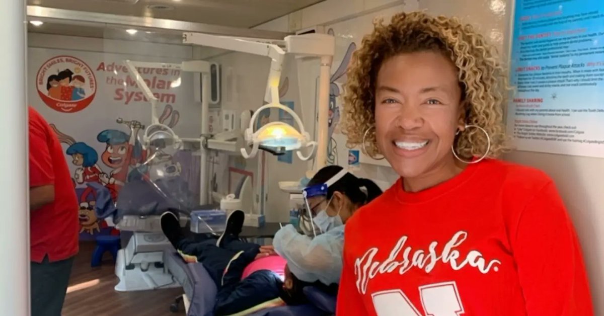 PlanoNMLinks's tweet photo. “Those who are happiest, are those who do the most for others!” ~ Booker T. Washington PNMC
hosted the Colgate Dental Van at an elementary school in our service area. The dentist was able to screen over 250 students Service is our Signature! PNMC PROUD of our HHS Chair #WALinks https://t.co/izfyp4TCE7