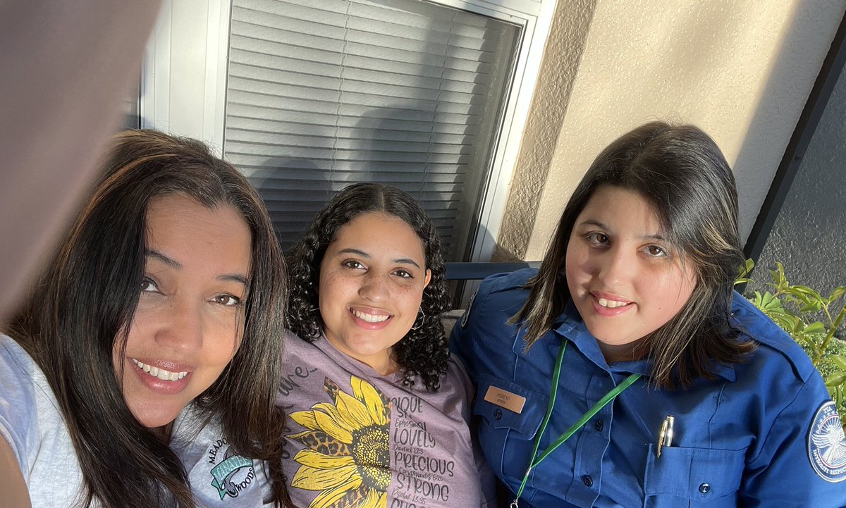 Ivonne Gonzalez tweet media