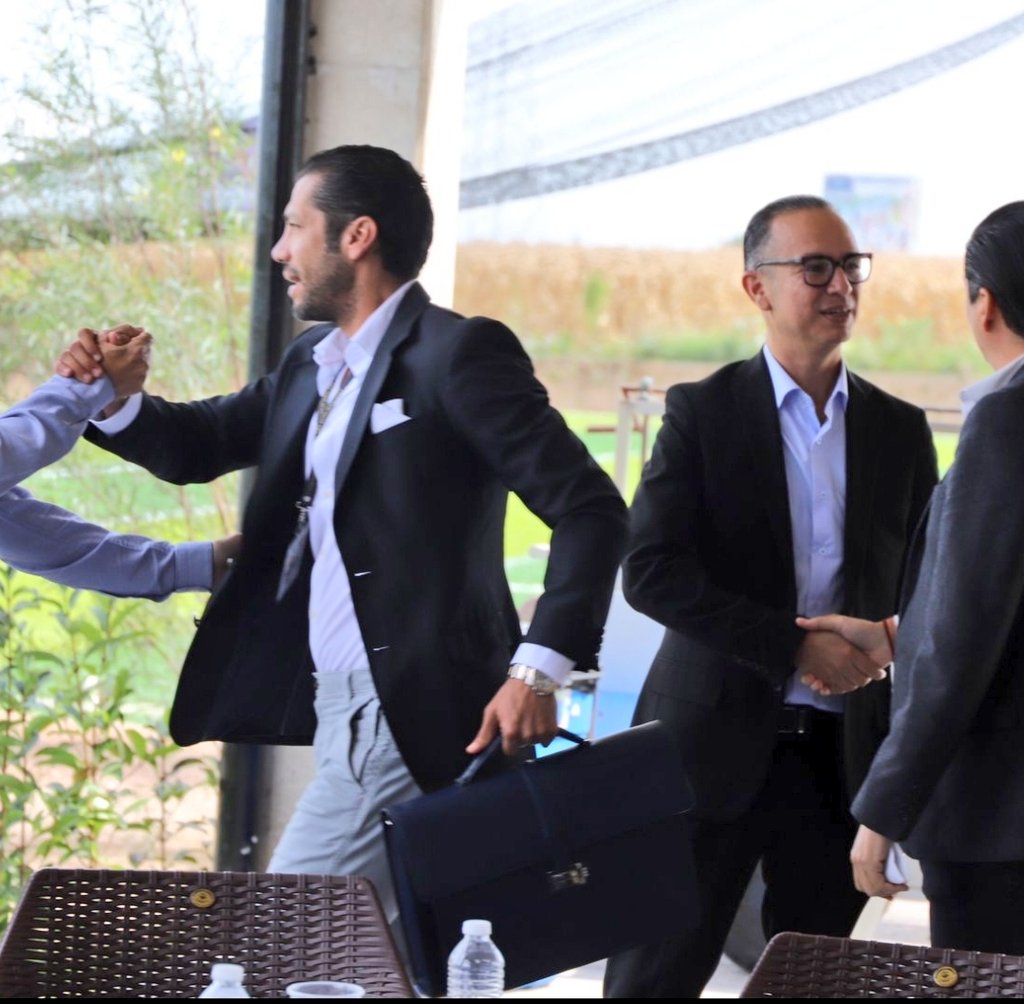 LVillagran23's tweet photo. Muchas gracias a nuestro Regidor @luiscisnerosq de @GuadalajaraGob por la participación en nuestro 1er encuentro Sports &amp; Business. Esperemos sea el 1ro de muchos más. Los invitamos a unirse a este espacio de trabajo entre empresarios de nuestro estado @GobiernoJalisco https://t.co/k77YmXQdwk
