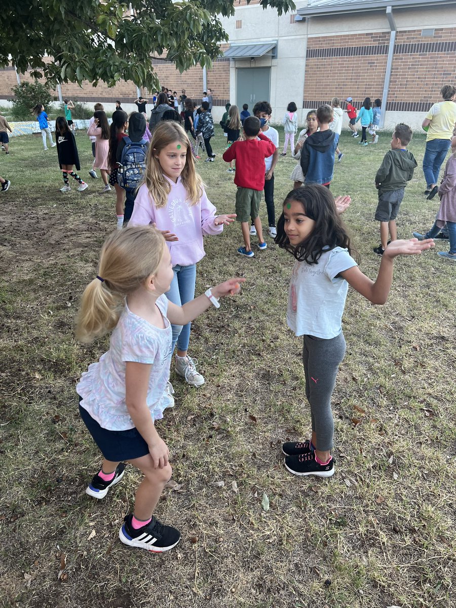 Shannon Hallett tweet media