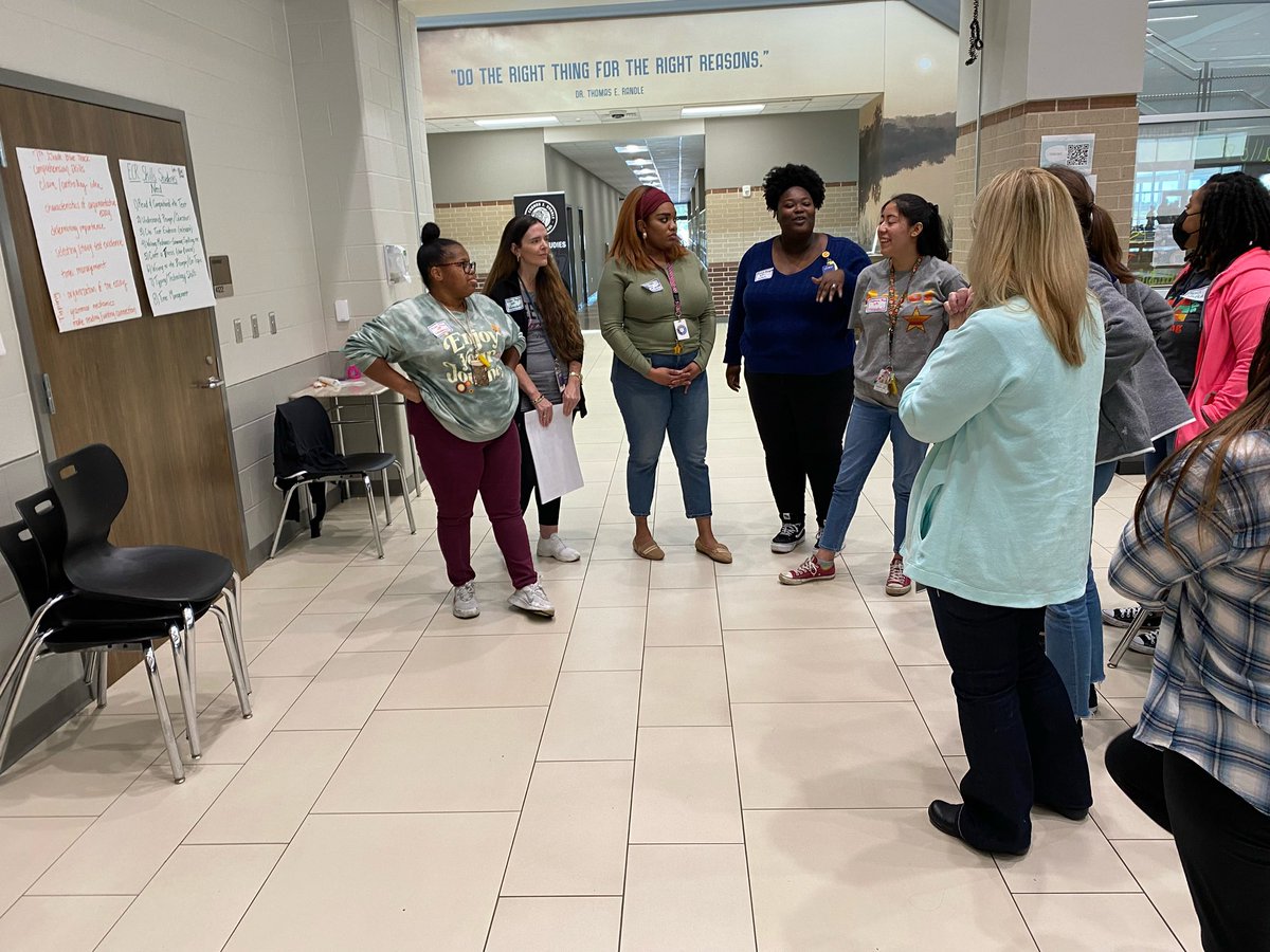 Wessendorff English teachers having vertical alignment discussion with LJH &amp; LCHS teachers on skills students need for new Extended Constructed Response questions on STAAR 
#bluetrack <a href="/JaneWessendorff/">Jane Wessendorff Middle School</a>