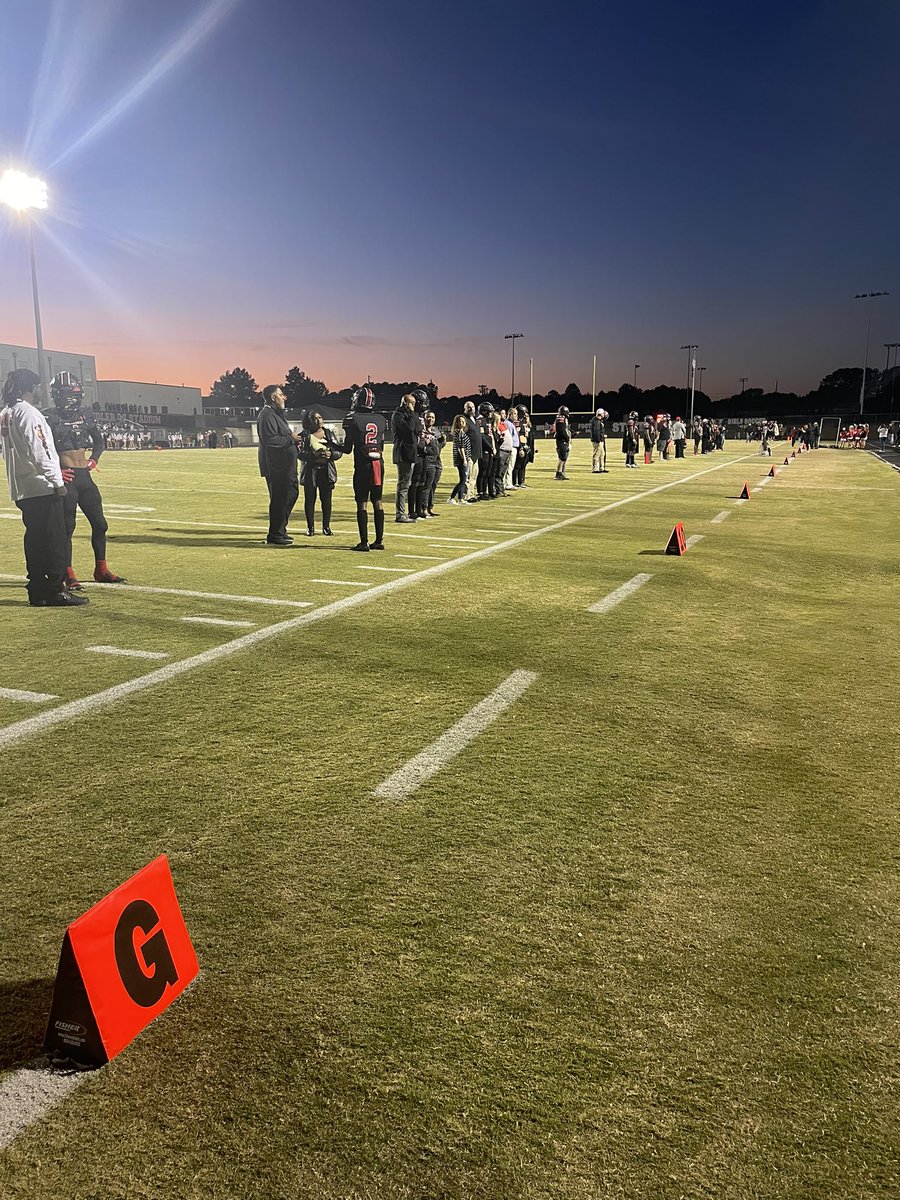 HillcrestHSRams's tweet photo. It’s senior night in the Rams den! Good luck tonight team! #BeatMauldin https://t.co/sViFCALLKA