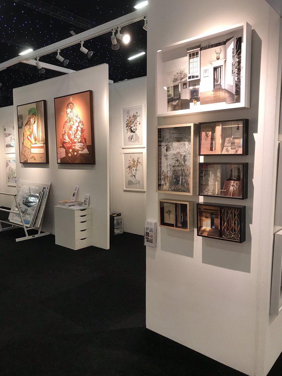 Ready for the weekend on our Stand F2 <a href="/AAFLondon/">Affordable Art Fair UK</a> #battersea Do come to the best #contemporaryart #exhibition in London and see the amazing work by our brilliant artists :)