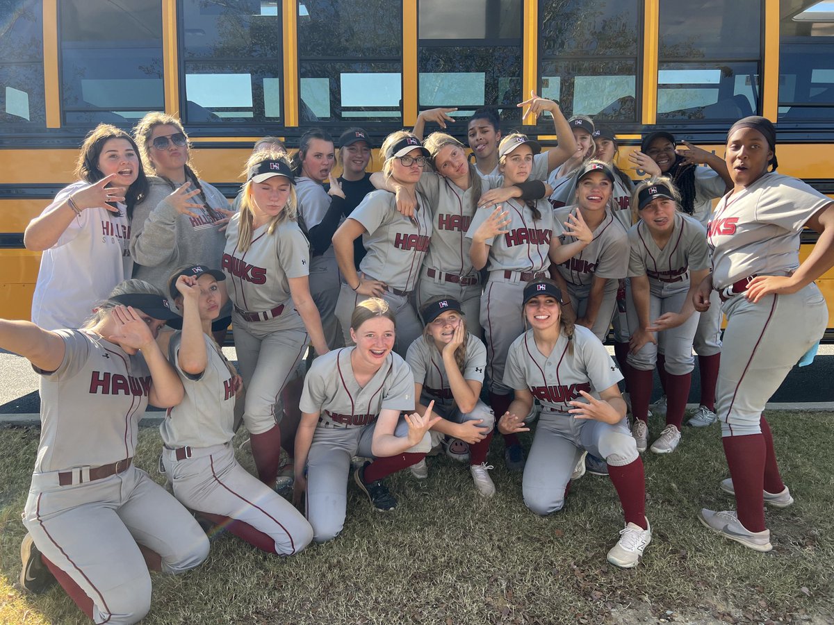 hillgrovesports's tweet image. These lady are Elite!!!!
Elite 8 Bound!!!
Congrats 
#RoadtoColumbus 
#LutherWardAthletes