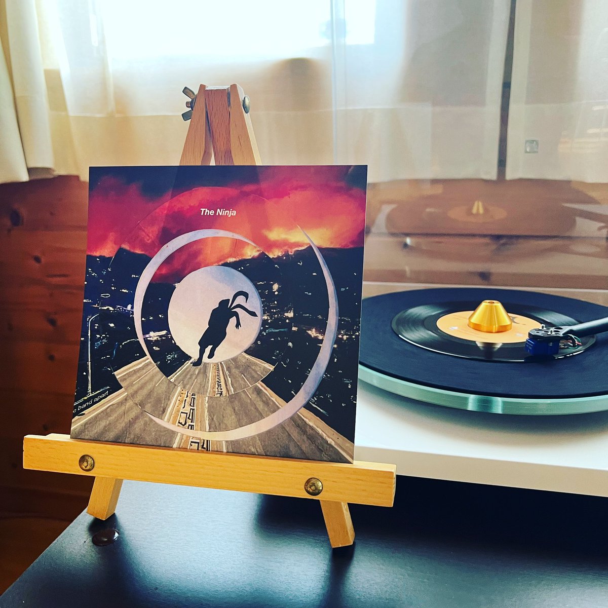 taguchimaru's tweet photo. the band apart
『The Ninja/The Ninja - Remixed by George (MOP of HEAD)』
リミックス良いね!
#thebandapart #バンアパ #7inch
#record #analog #vinyl
#レコード #アナログ
#recordcollection
#vinylcollection
#vinylcomunity https://t.co/HIo2F00YES