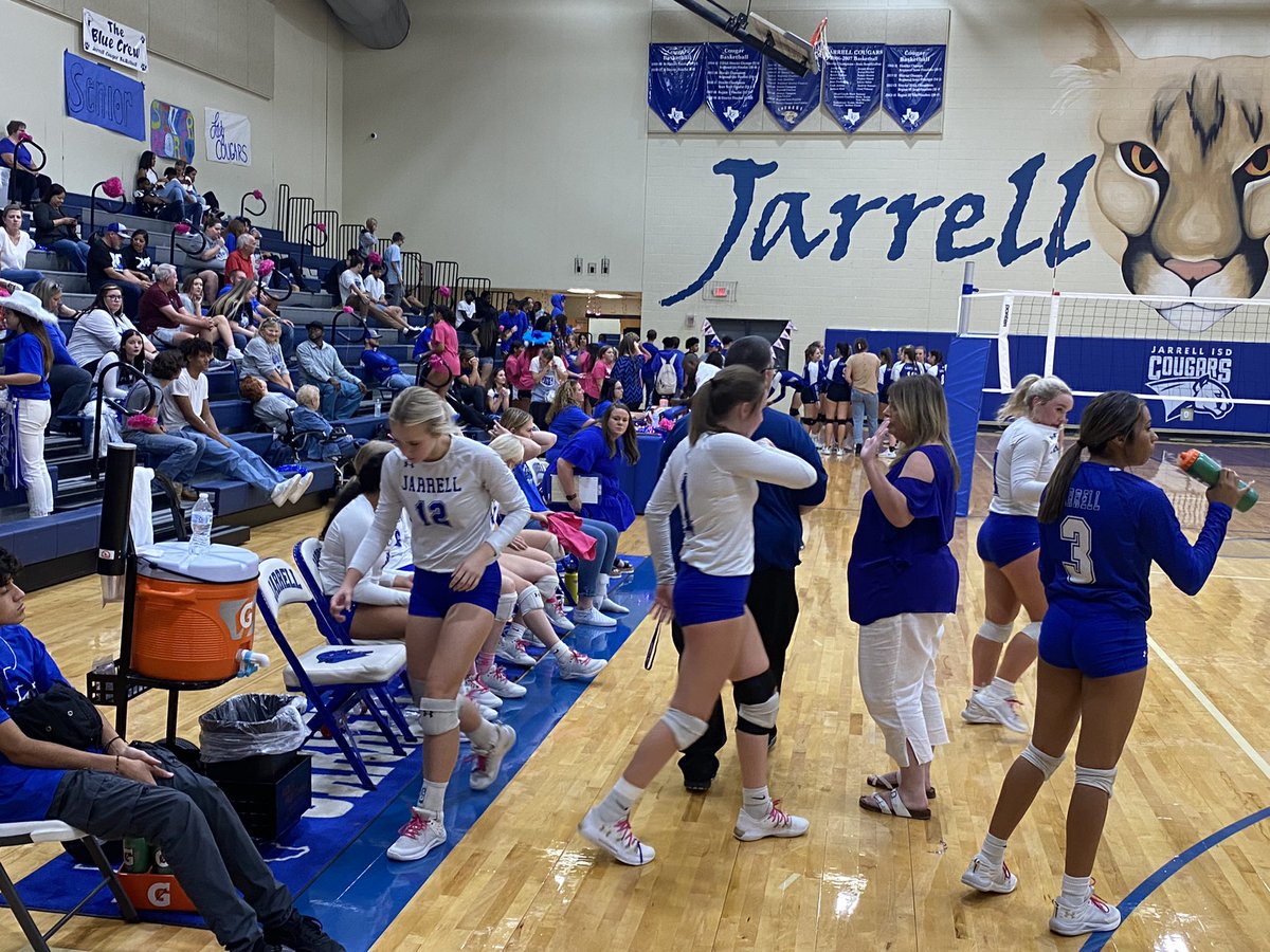 JarrellHS's tweet image. Jarrell Homecoming 2022!  Starting off right with a Lady Cougar WIN!!!!!!
#beatthebadgers #GoCougs