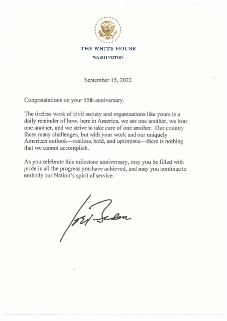 remakelearning's tweet photo. Thank you for the letter, @POTUS! We received this congratulatory letter on the day of the Big Remake Bash from @WhiteHouse encouraging us to "continue to embody our Nation's spirit of service." #Remake15 https://t.co/mXISxKzMut