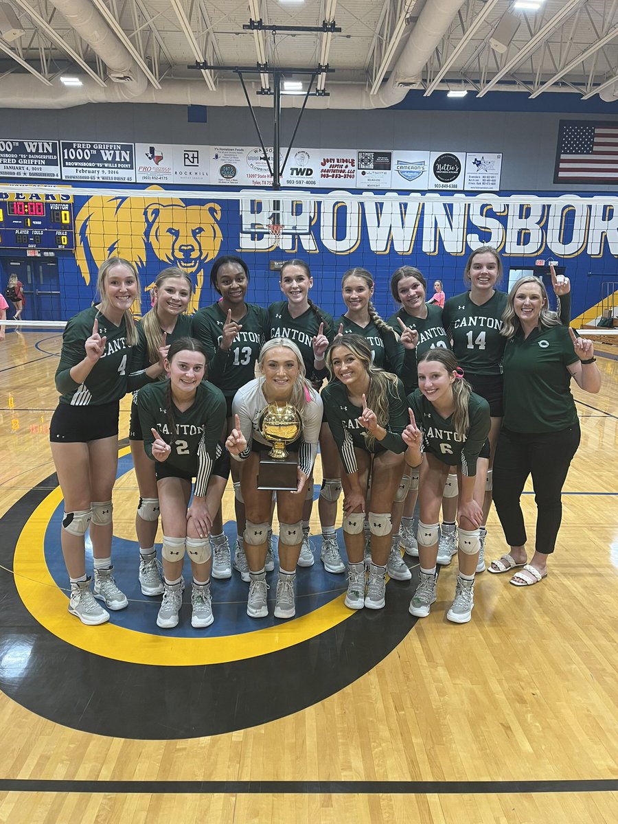 cantonhs's tweet image. District 16-4A champions!