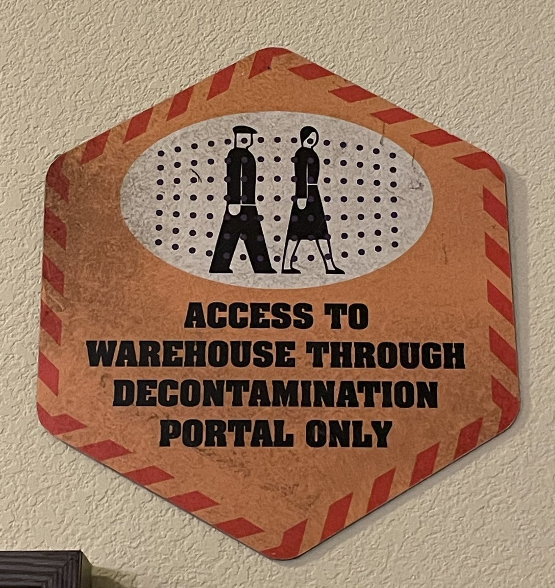 MarkJensen1's tweet photo. As we continue my #Warehouse13 collection tour we sometimes need a sign or two (or more) to find our way 😉
#RebootWarehouse13  Cause I need “Just One More” https://t.co/o83s9r20Gw