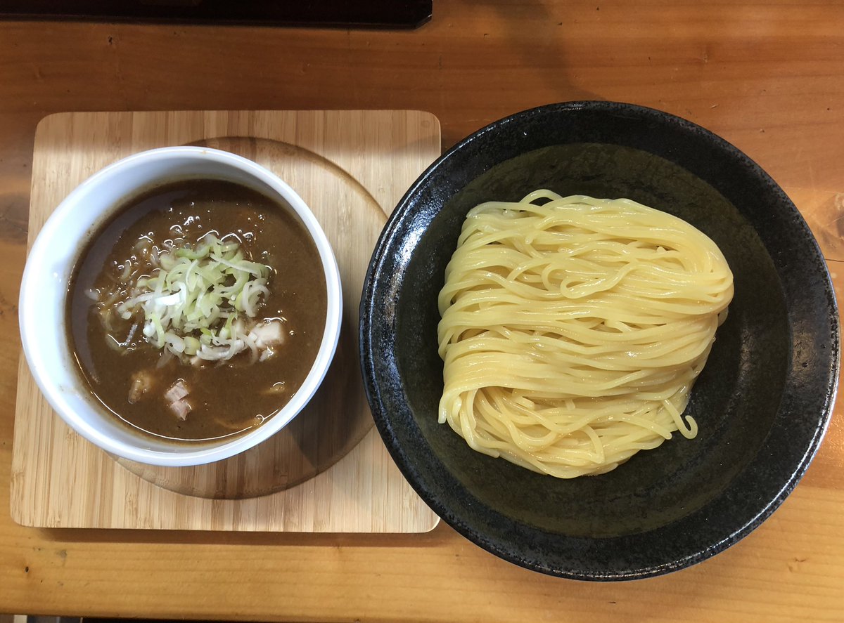 【がっちょ】久留米市の「つけ麺がっちょ」で「濃厚魚介つけ麺」を頂きました。魚介の感じが強過ぎずほど良く、かなり好みのつけ麺でした。ぜひ、塩ラーメンも試してみたいですね。