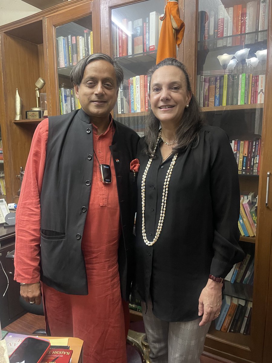 ShashiTharoor's tweet photo. Pleased to receive a farewell visit from Colombian Ambassador Mariana Pacheco, who has been a great friend of India. But sorry to see her go. She felt in all conscience that she could not serve the new government in her country&amp;resigned. Such integrity is rare in diplomatic life! https://t.co/gKCilxWPZn
