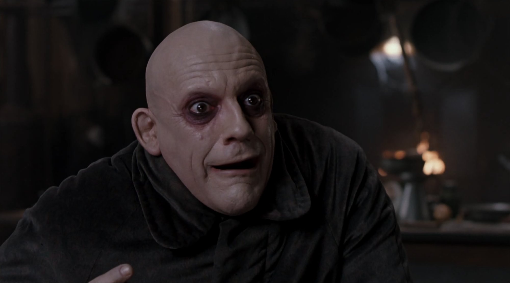 Дядя фестер аддамс. Семейка аддамс 1964 фестер. Фестер аддамс 1991. Фестер фото. Кристофер ллойд семейка аддамс.