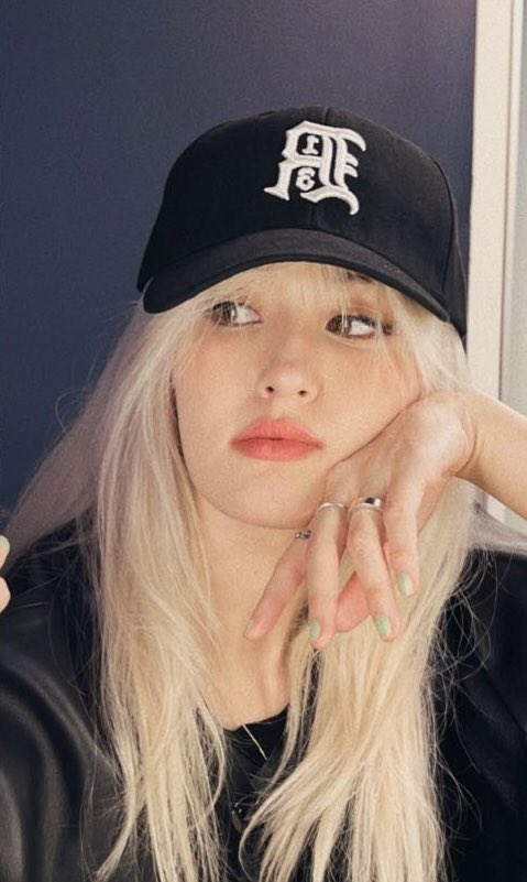 HSALT01's tweet image. Typa girl that don't ask for what she wants, she's takin' out

#HSGRAM