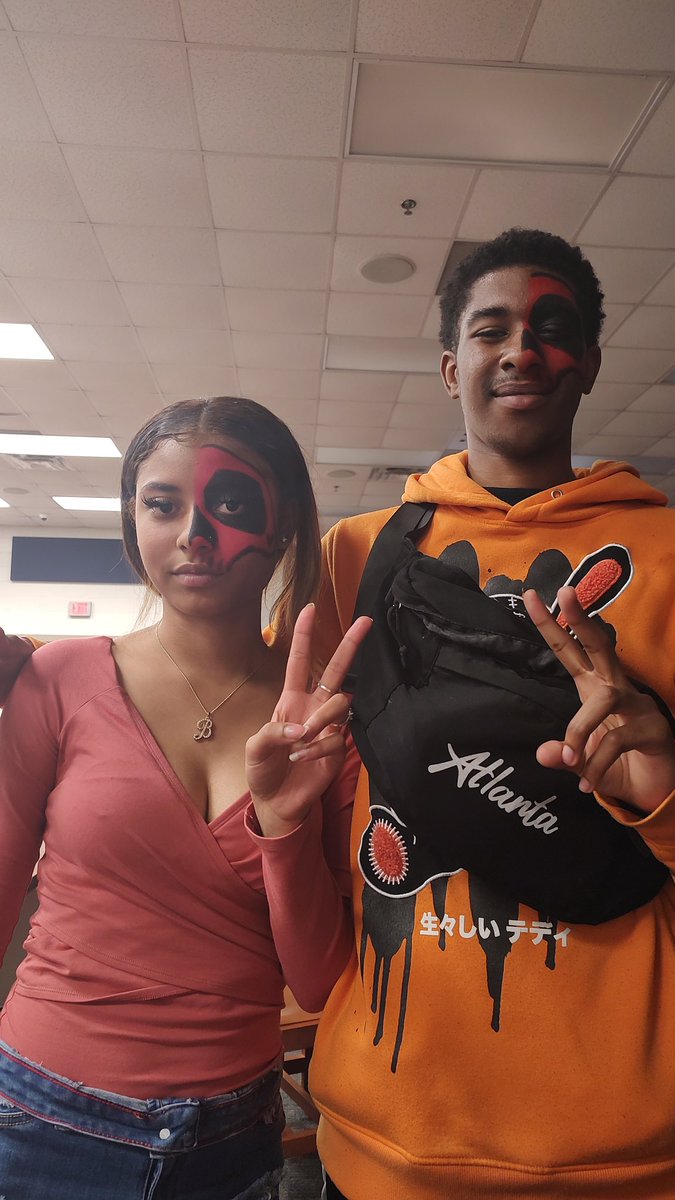 anella_young's tweet photo. Our scholars did great at the SAHS Hispanic Heritage Celebration🎉
#SAHSHispanicCommunity https://t.co/1igMZL8w1c
